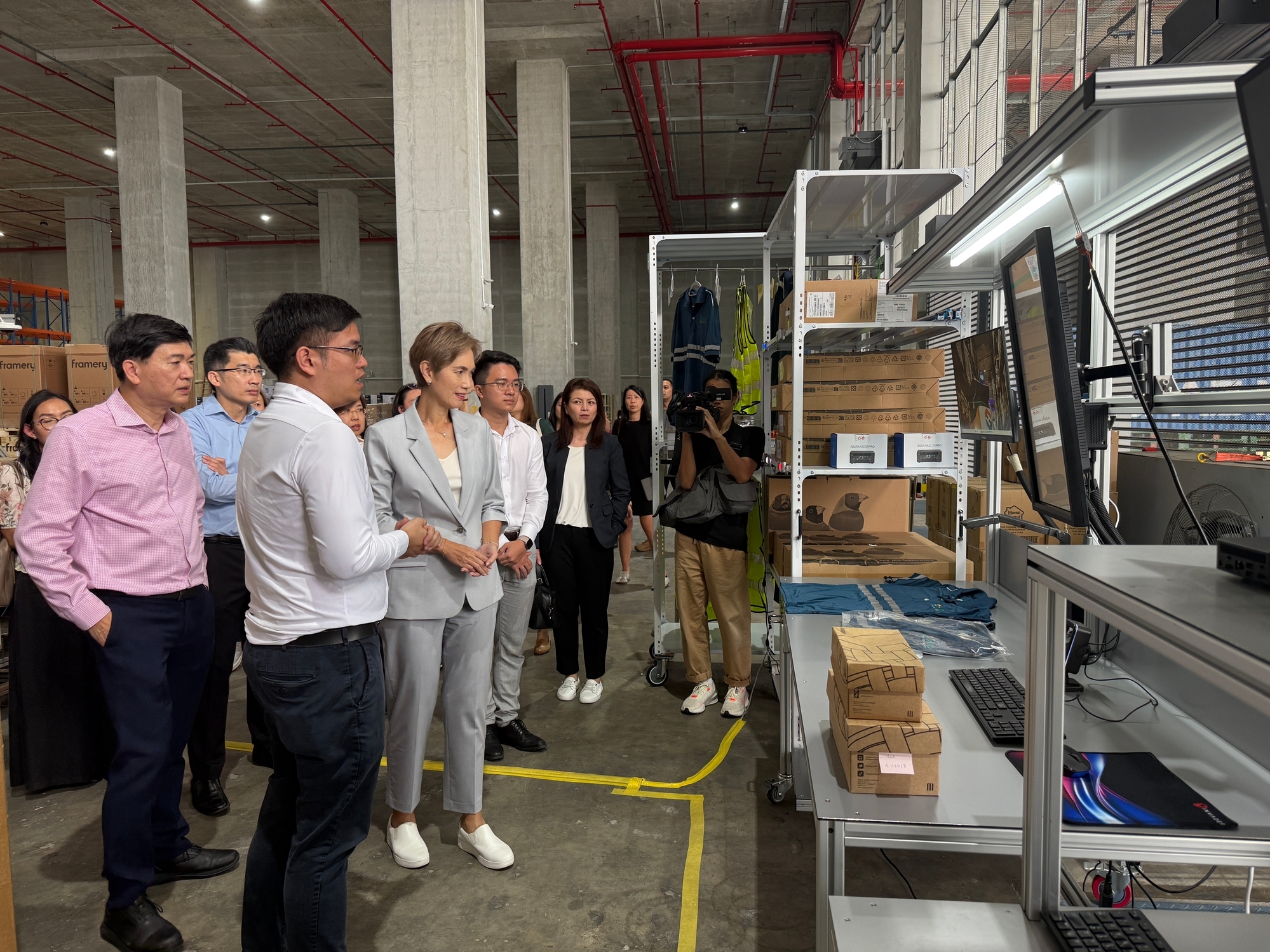minister visit photo 2